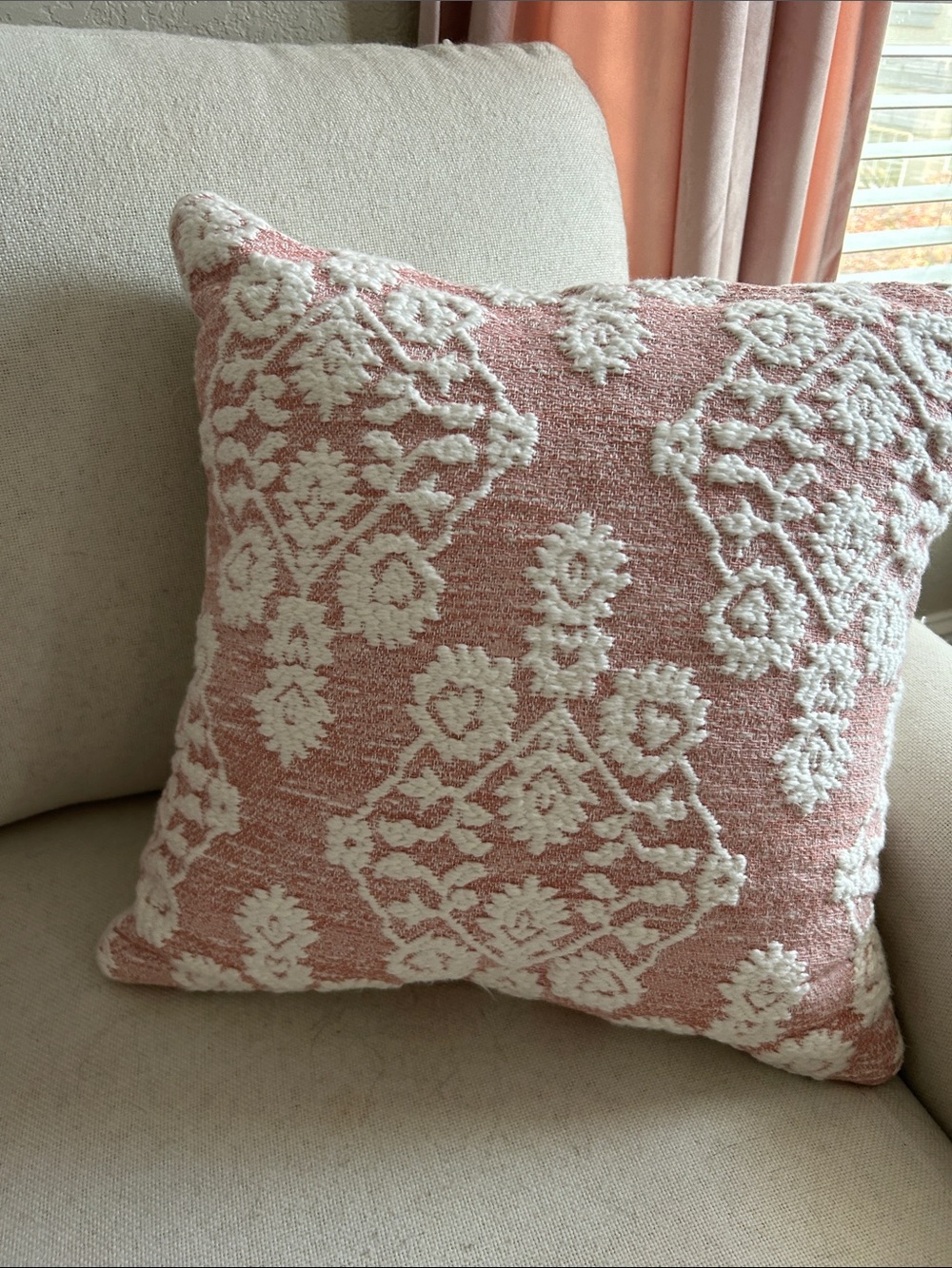 Set of 2 Pink pillows